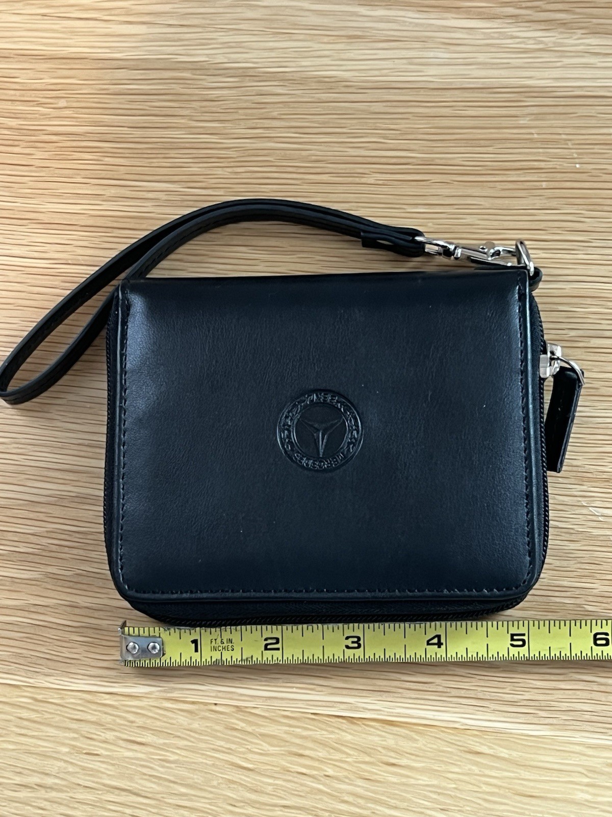 Authentic Mercedes-Benz Wallet change Wristlet Clutch Black Detachable Strap NIB