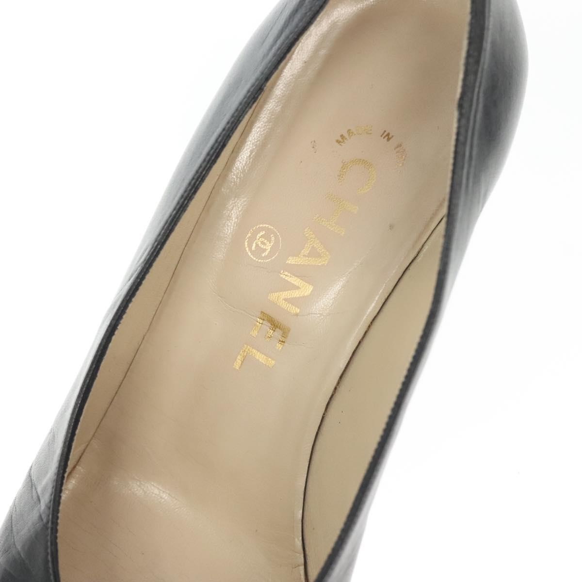 CHANEL pumps High heels Leather 35 1/2 Black CC Auth ti3388