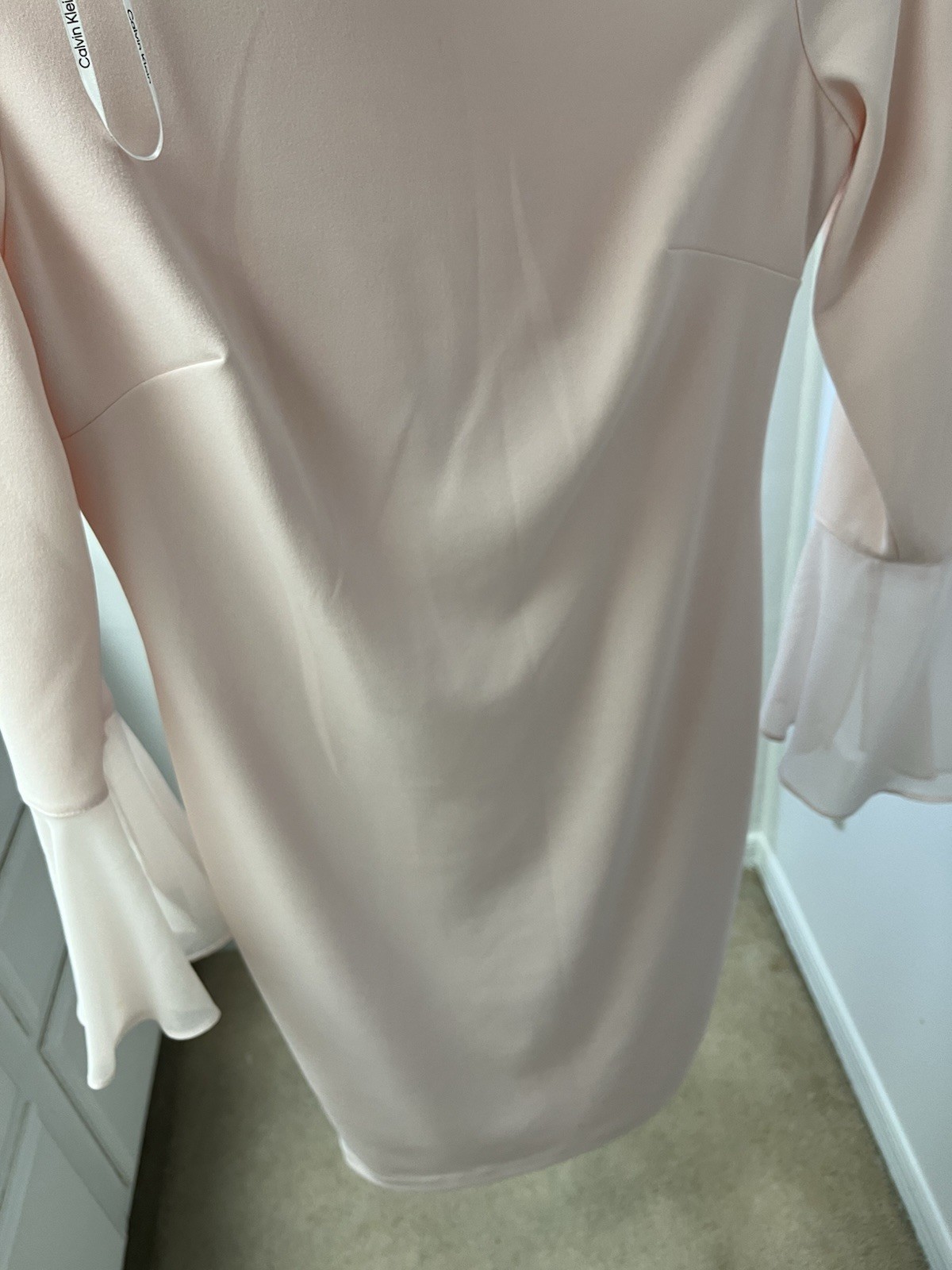 Calvin Klein Pink Solid Sheath Dress Boat Neck Flared Long Sleeve Zip/Size 4