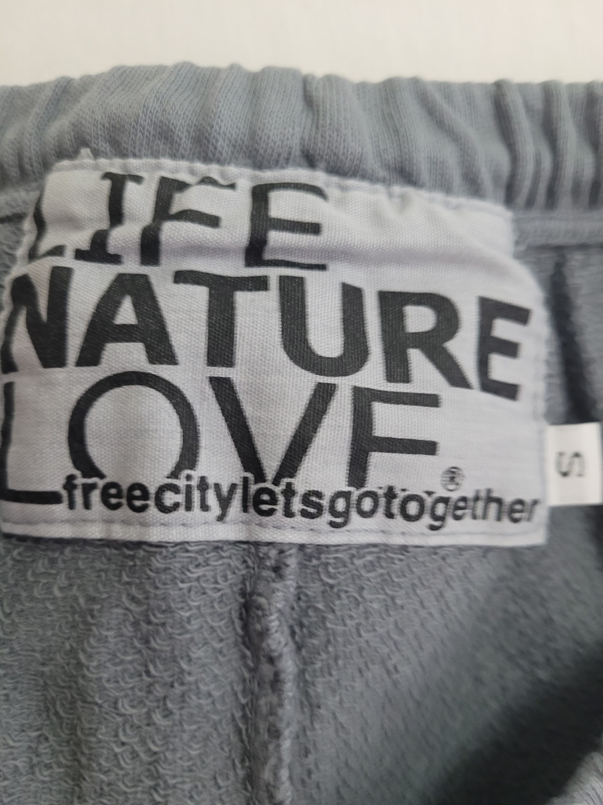 Free City Womans Size S Gray Sweatpants Logo Pink Dove Made USA Jogger Lounge