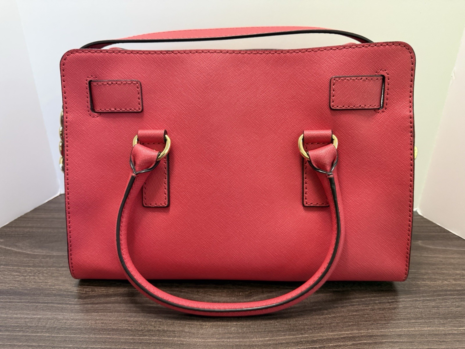 MICHAEL KORS HAMILTON Satchel, in Watermelon color
