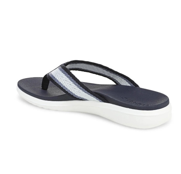 Vionic Women Beach Indigo Toe Post Sandal, Navy Blazer Multi (NEW WT)