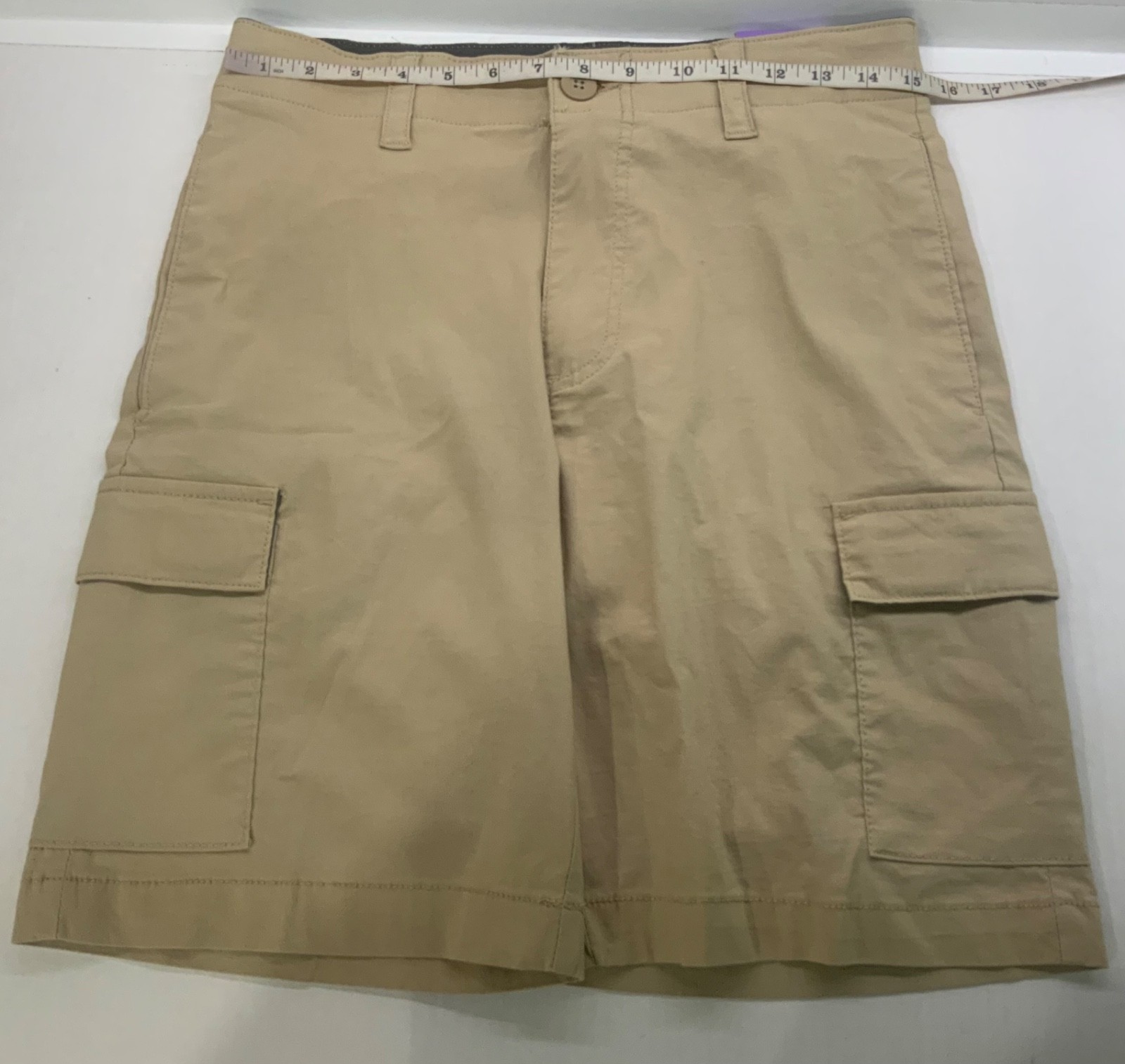 WEARFIRST 30” W x 9”L 11” rise CARGO SHORTS ELASTIC waist 6 pockets (2 zip) TAN