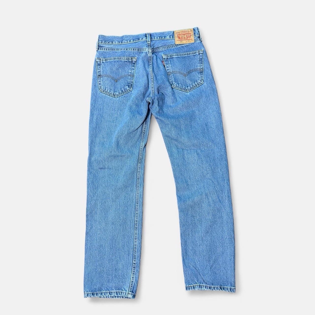 Levi’s Men’s Blue Light Wash Denim Straight Fit Jeans 5-Pocket Mid Rise