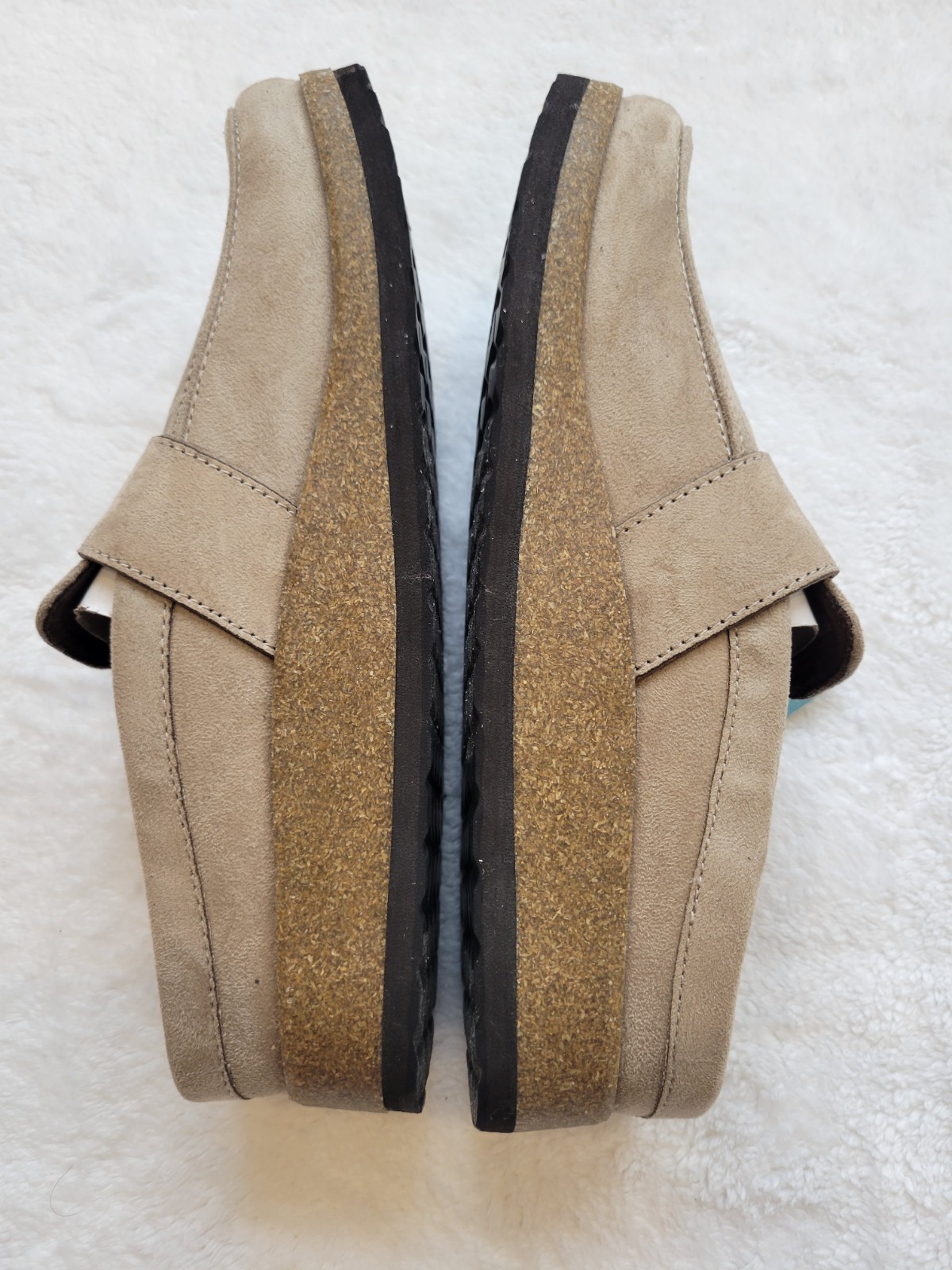 White Mountain Sole Women’s Clog size 9 sand color tan