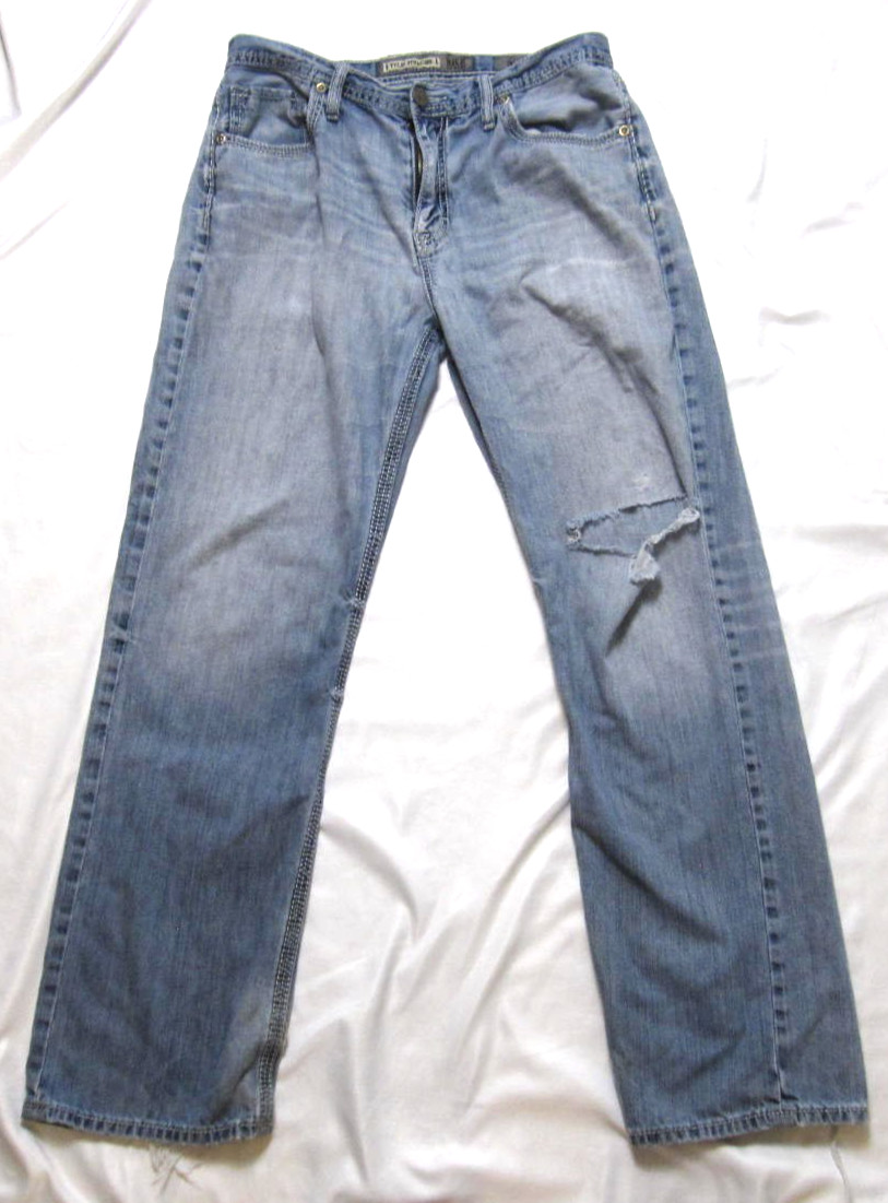 BKE Tyler Straight Jeans Men 33R Distressed Blue Denim Y2K McBling Buckle(MP591)