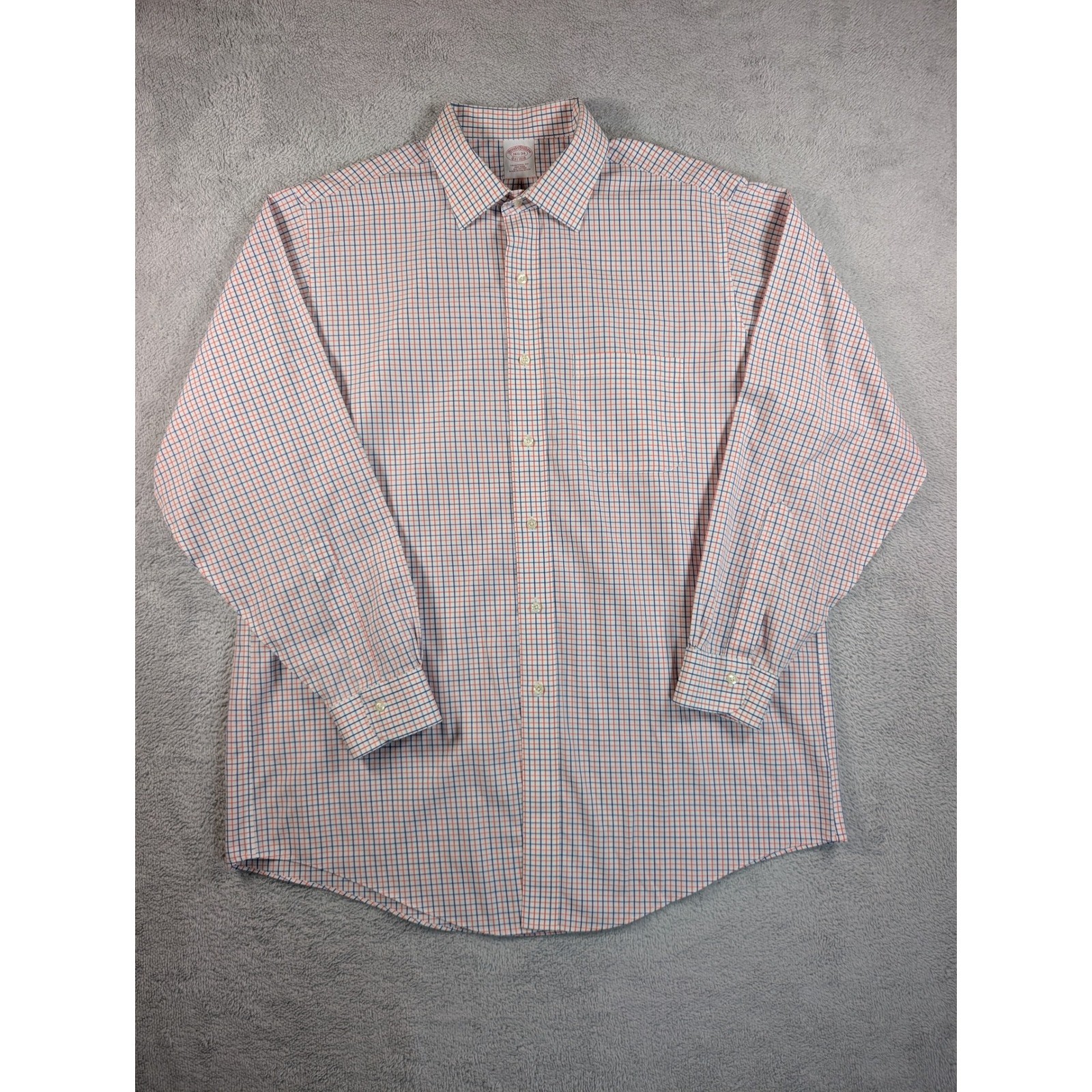 Brooks Brothers Dress Shirt Mens 16.5 34 Traditional Fit Non-Iron Cotton Check