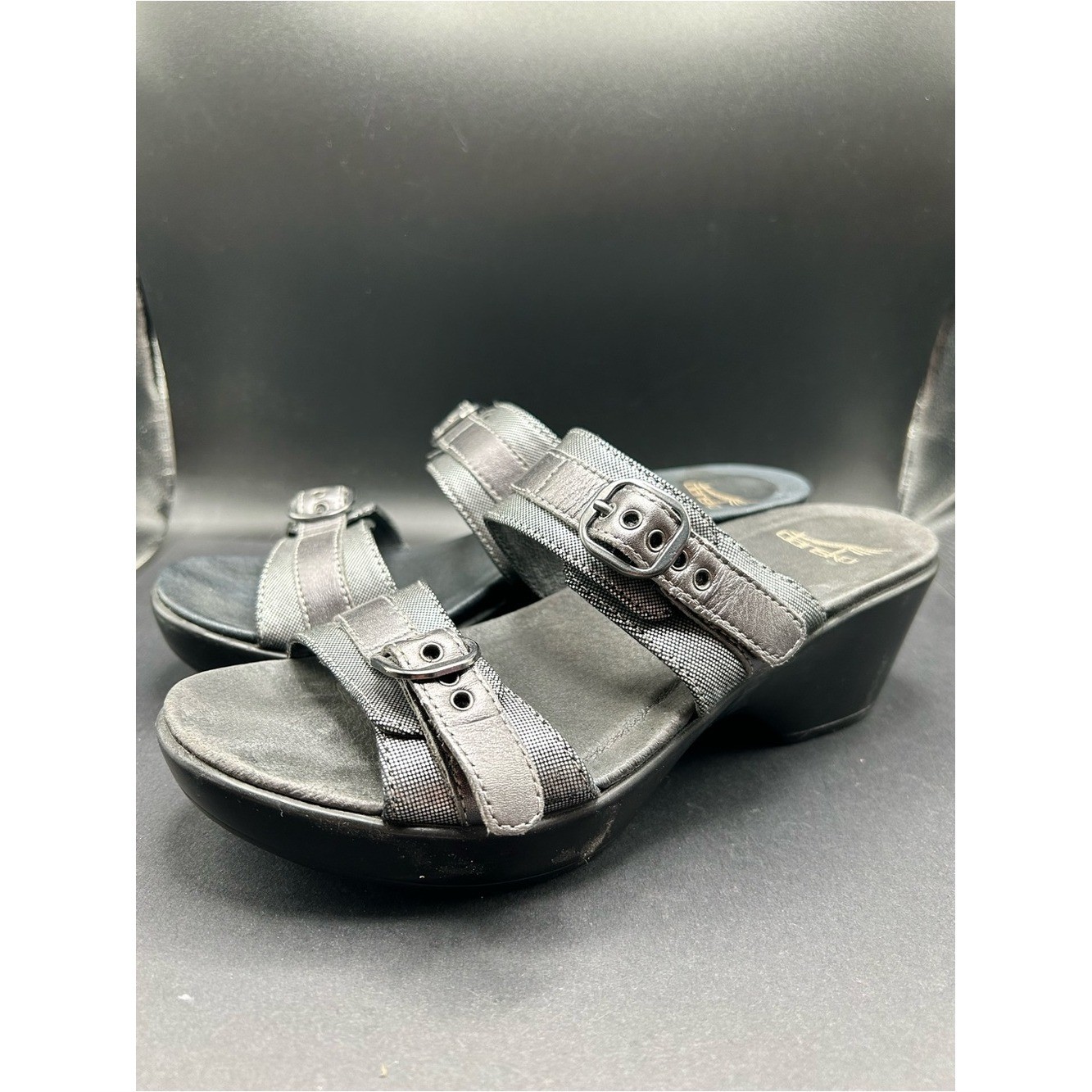 Dansko Jessie wedge sandals in a metallic pewter size 38