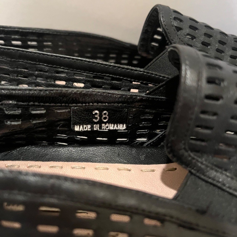 Miu Miu Perforated Pointed Cap-Toe Platform Leather Sneaker Shoes Italy Black 8