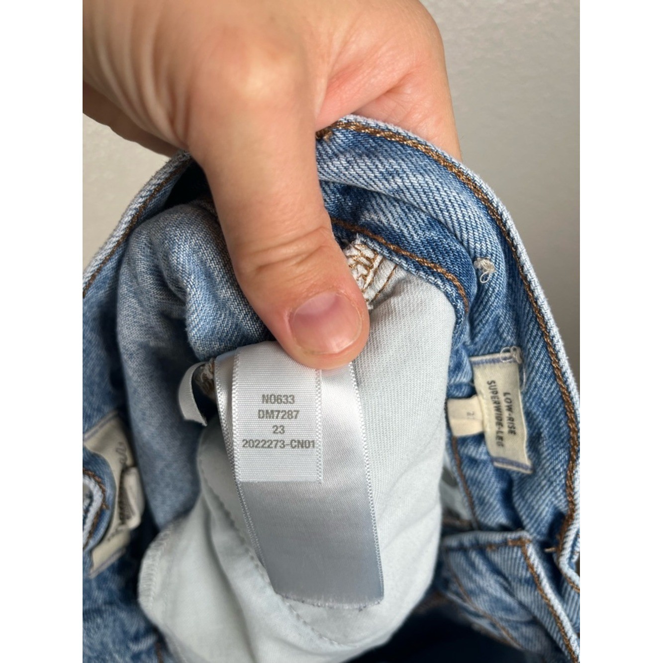 Madewell Low-Rise Super Wide Leg Jeans Womens 23
