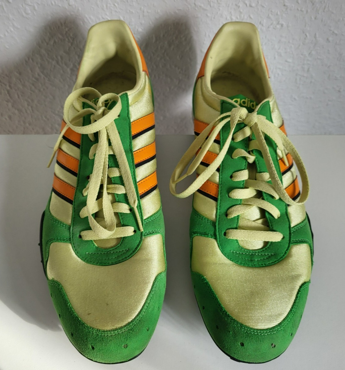 2004 Vintage Adidas Running Shoes Sneakers Men’s Shoe 538890 Size 46 2/3