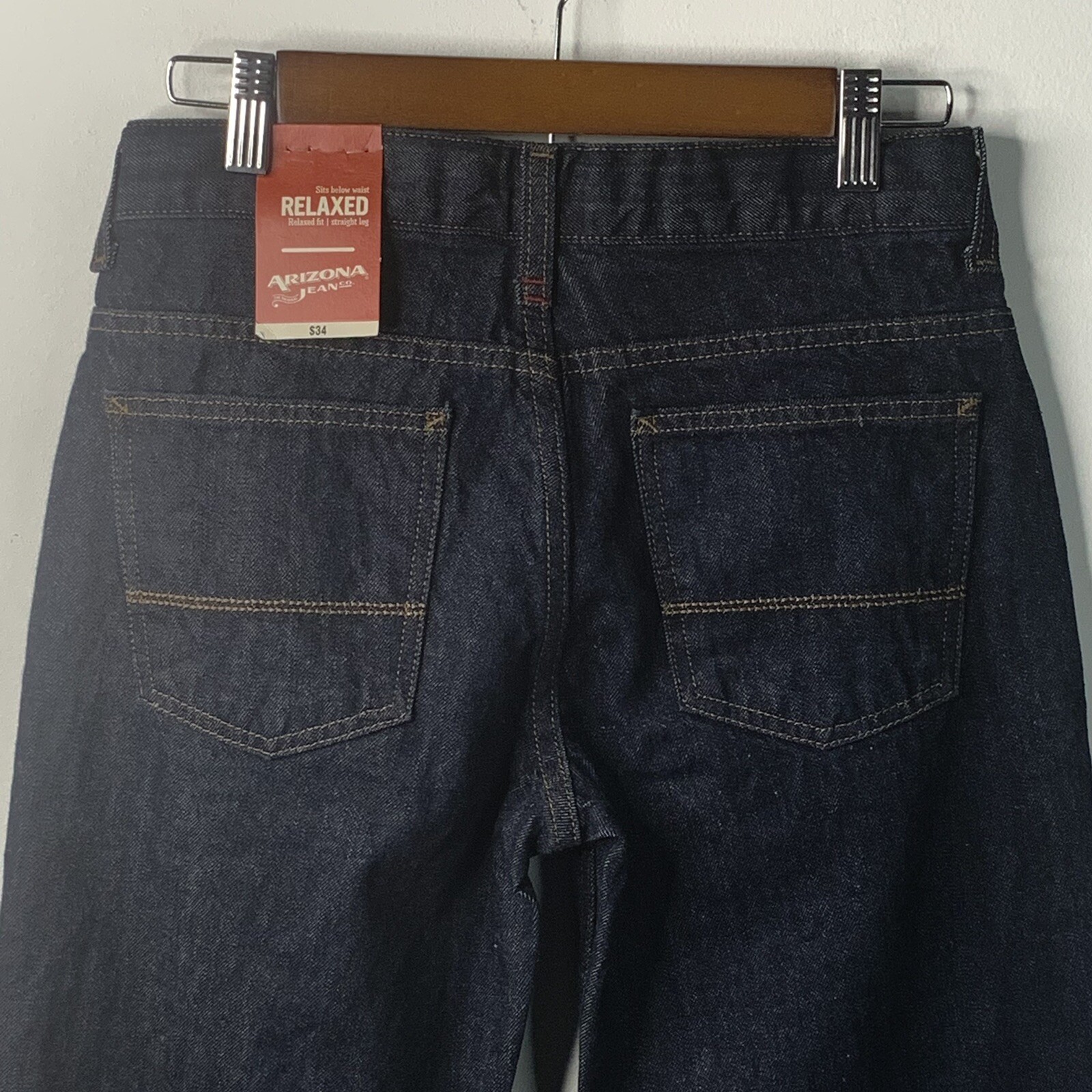 Arizona Jeans Relaxed Fit Below Waist Straight Leg Boy’s Size 10 Husky NWT