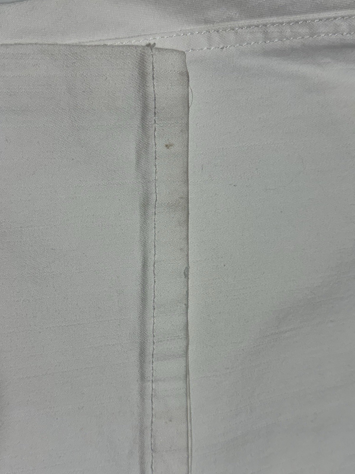 White House Black Market White Blanc Size 8 Denim Jeans Boot Leg Waist 34”