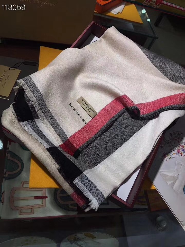 BURBERRY SCARF SHAWL AUTHENTIC 100% CASHMERE BEIGE BROWN BLACK CLASSIC LOGO