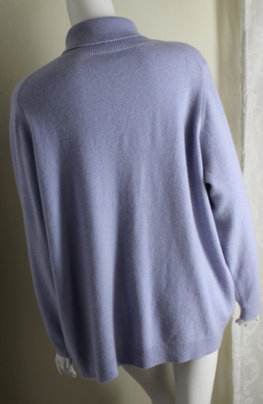 Lands End 1X 2X 53″Bust Plush Lavender Purple 100% Cashmere Turtleneck Sweater