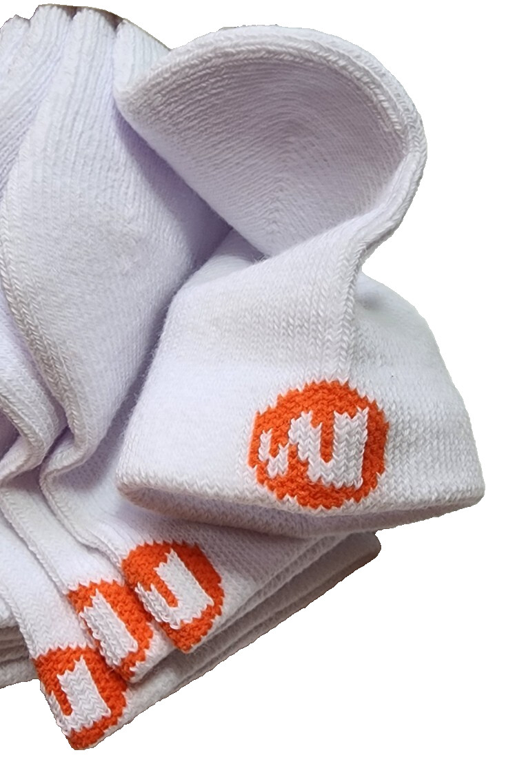 Merrell Cushioned Quarter White Cotton Socks 6 Pairs Size S/M Women 5 – 9.5