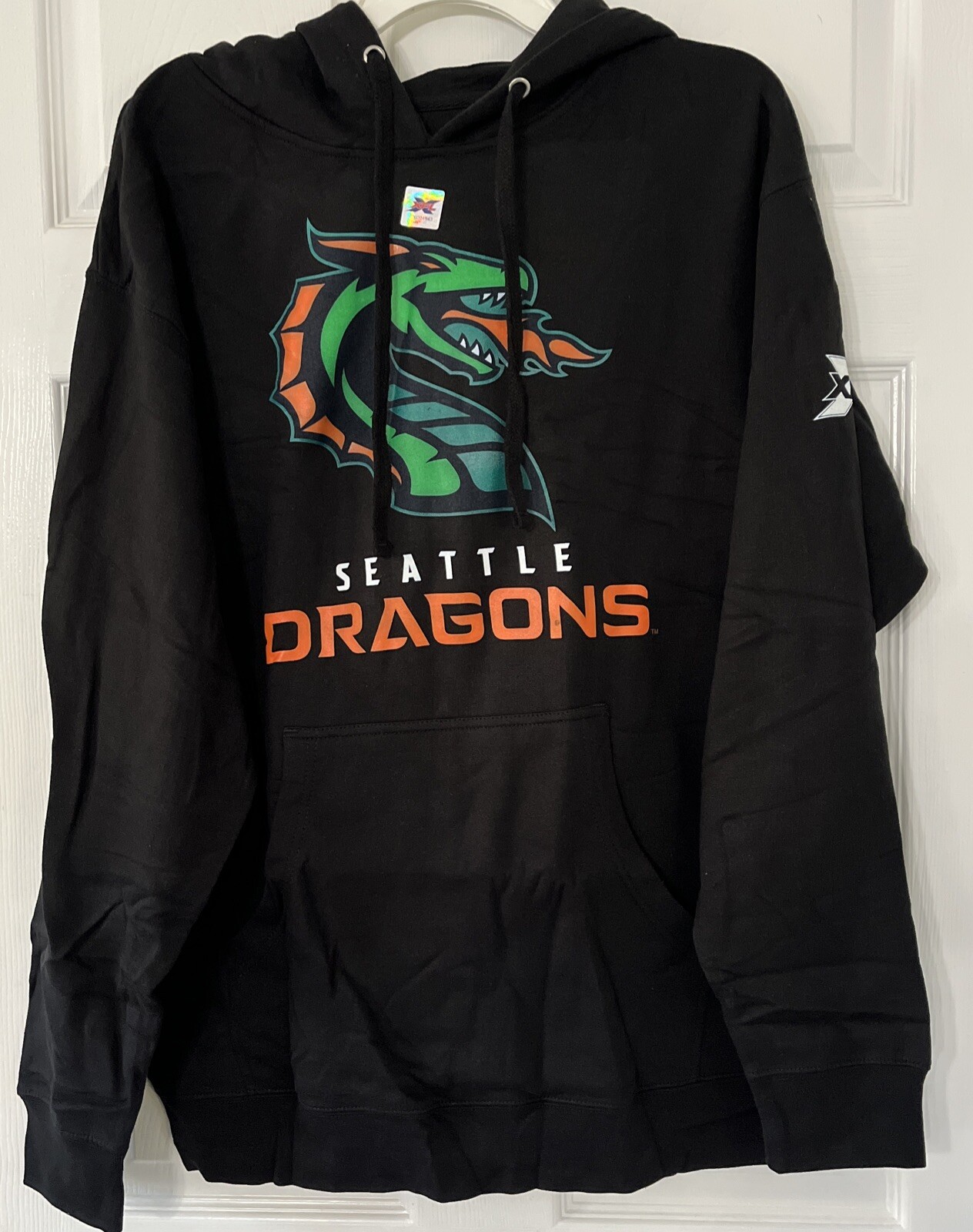 Seattle Dragons XFL Men’s Pullover Hooded Sweatshirt, Black, Size L Large