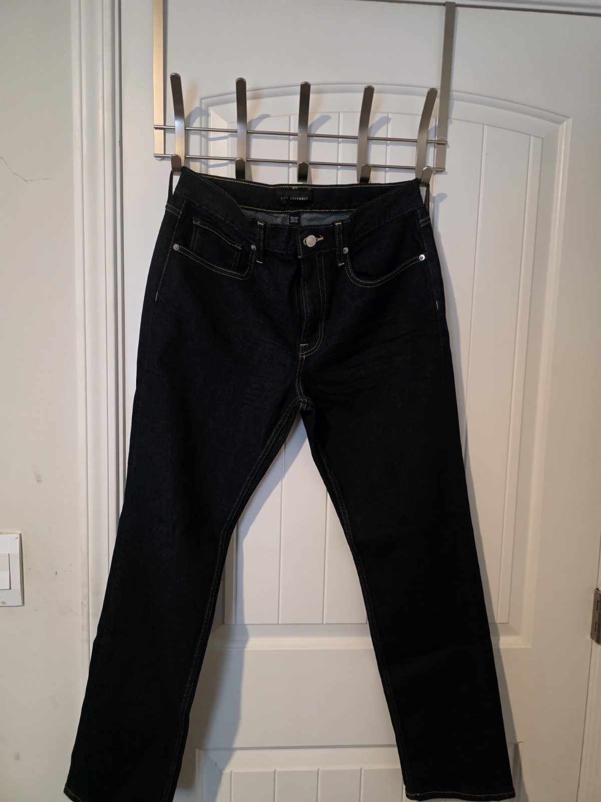 free assembly Mens Jeans 32×30