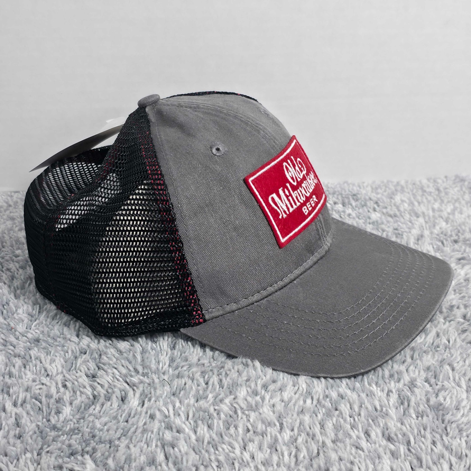 Old Milwaukee Beer Patch Adjustable Meshback Snapback Hat Cap Grey Black Red NWT
