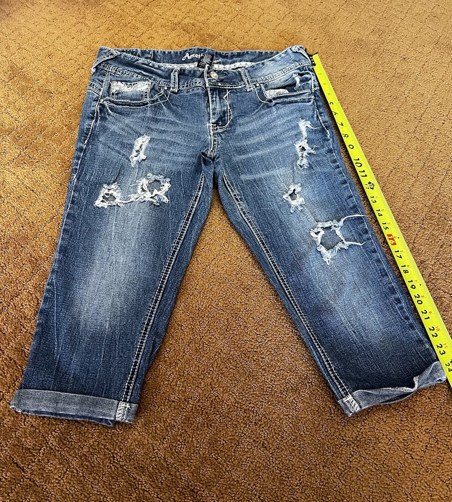 Amethyst Distressed Capri Denim Womens Jeans Size 9