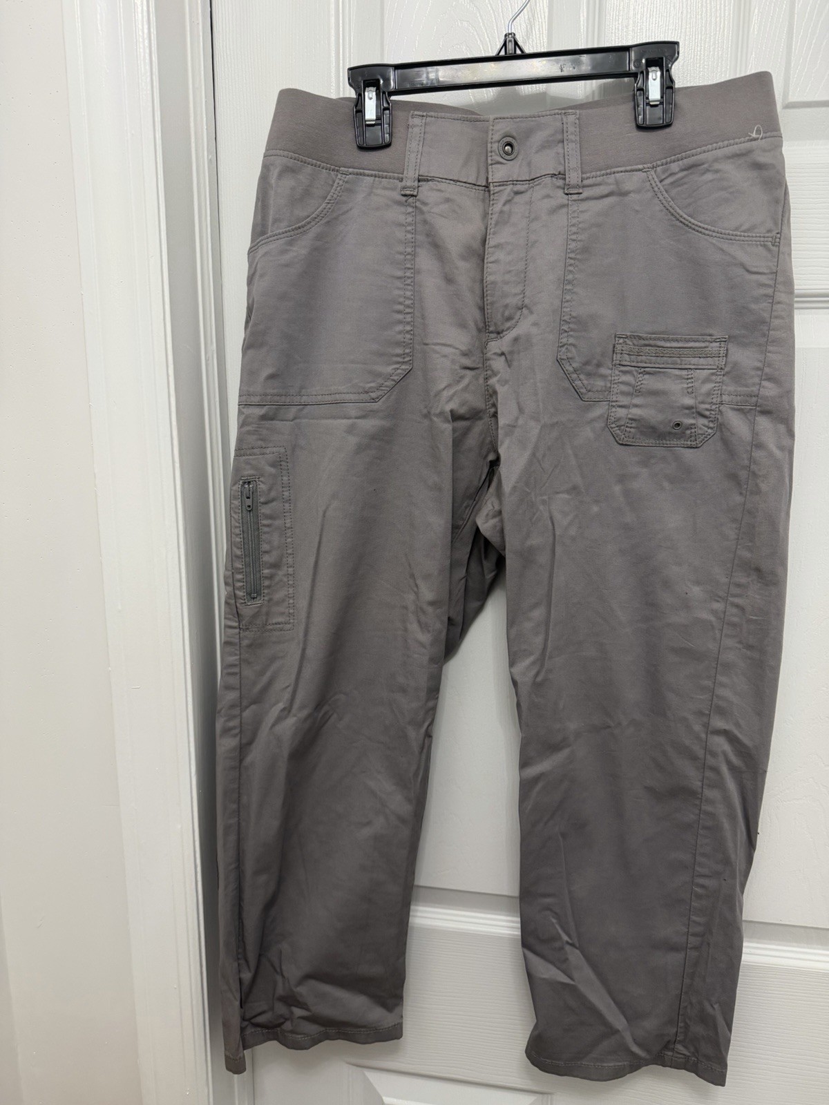 Lee Relaxed Fit Women’s Gray Capri Pants Elastic Waistband Size 10M Pockets