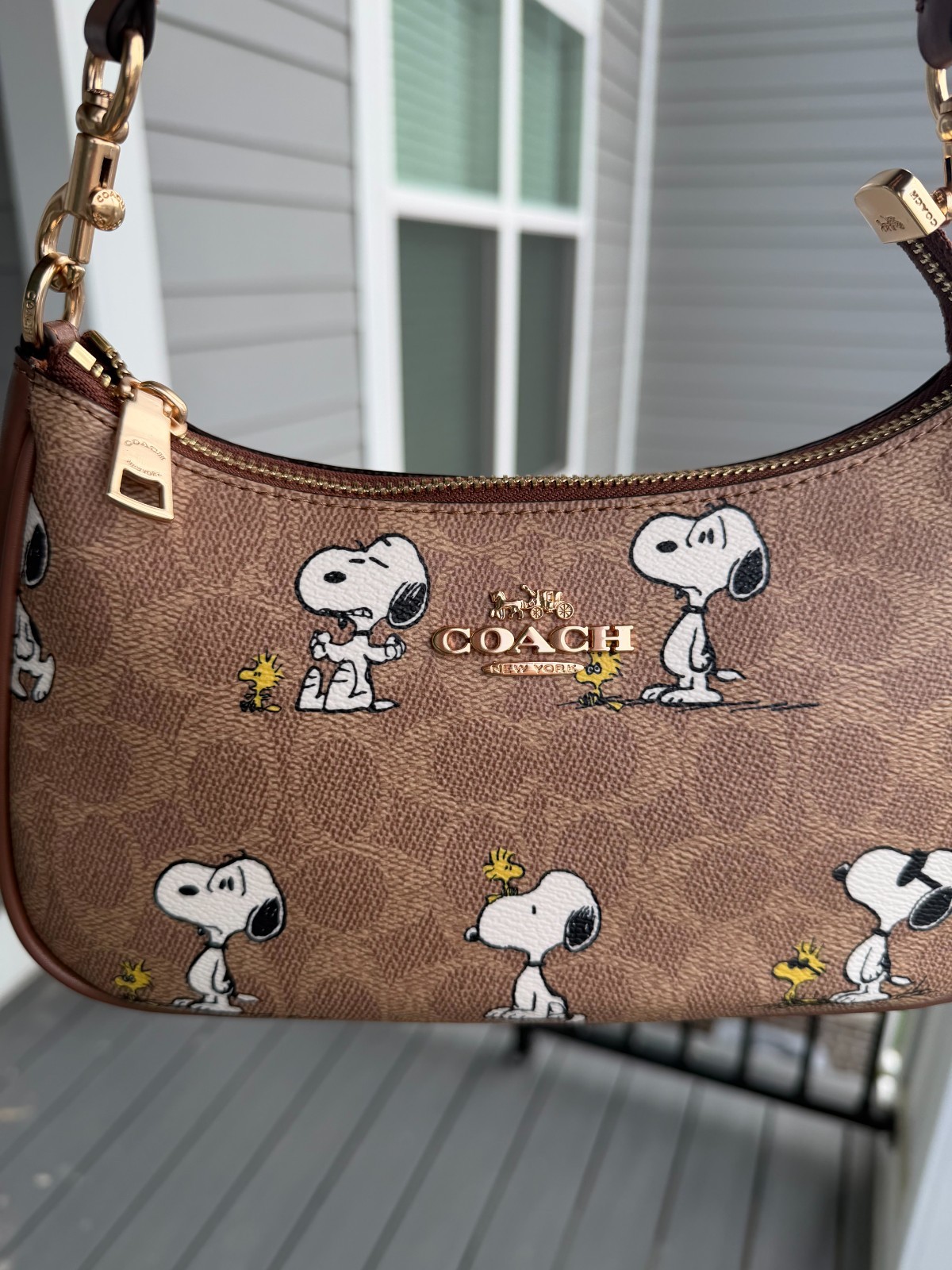 NWT COACH x PEANUTS Teri Shoulder Bag CBJ88 Snoopy Tan Brown Signature Canvas NE