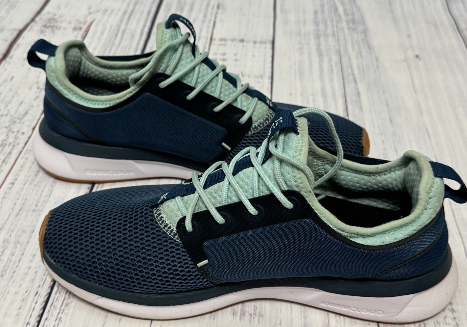 KURU Atom Women’s 9M Casual Walking Training Shoes Blue White Gum