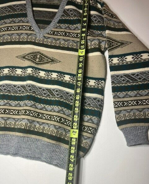 Men’s Quality Menswear by Bonart Colorful Geometric Sweater Sz L
