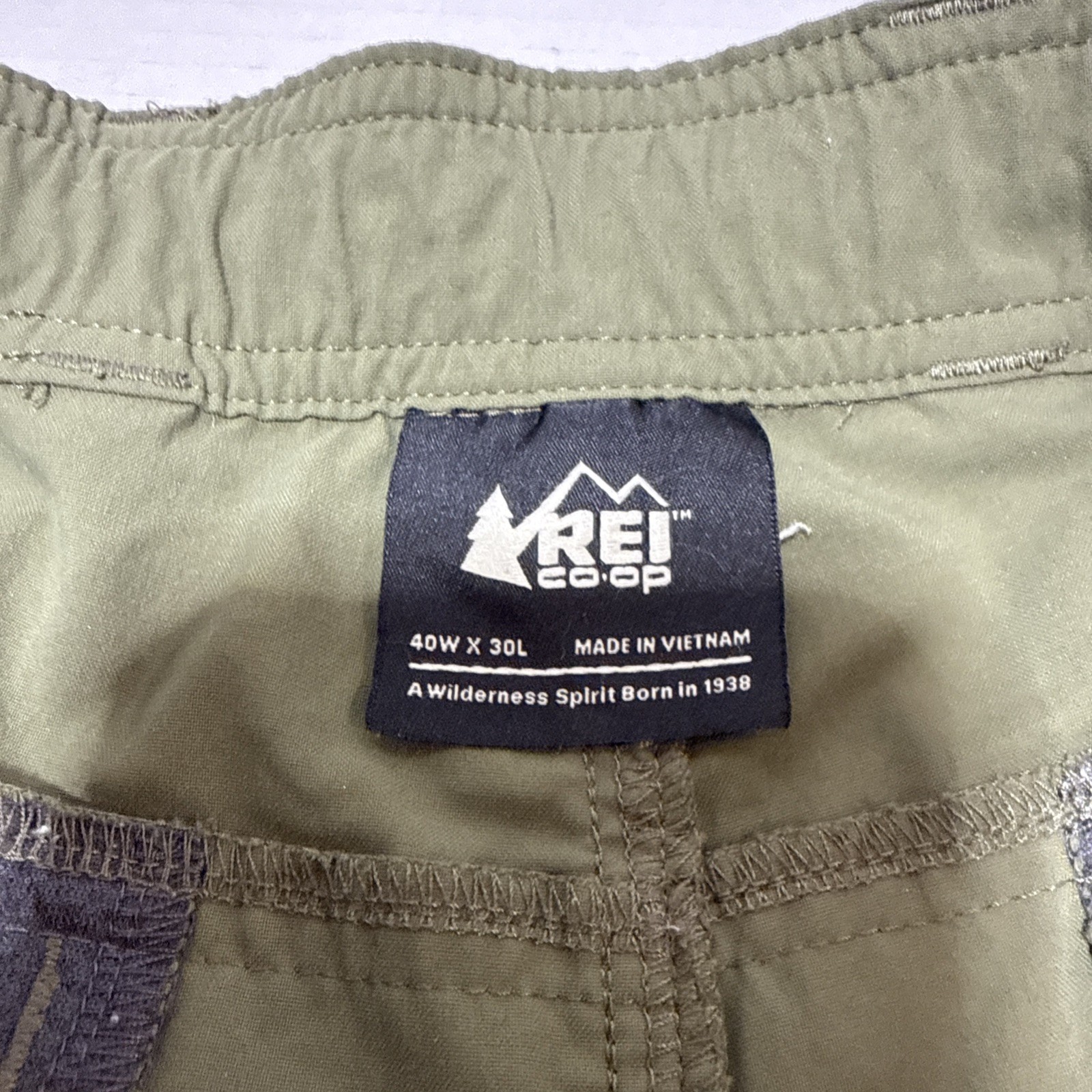 REI Co-op Convertible Olive Hiking Pants Zip Off Men’s 40 X 30