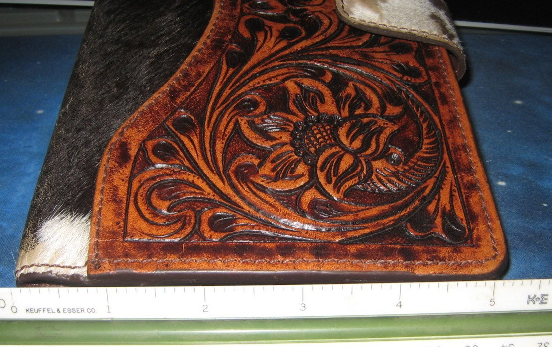 American Darling COWHIDE Hand Tooled Leather Womens Wallet – used good