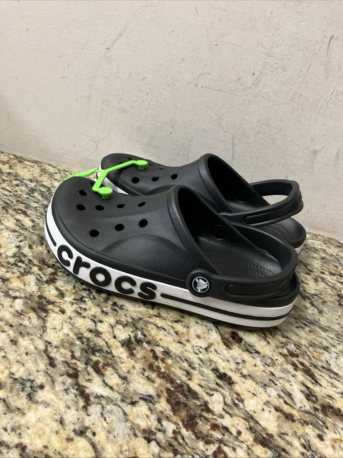 #60) Crocs Bayaband Clog Black White Mens 5 Womens 7 Classic Comfort NWT unisex