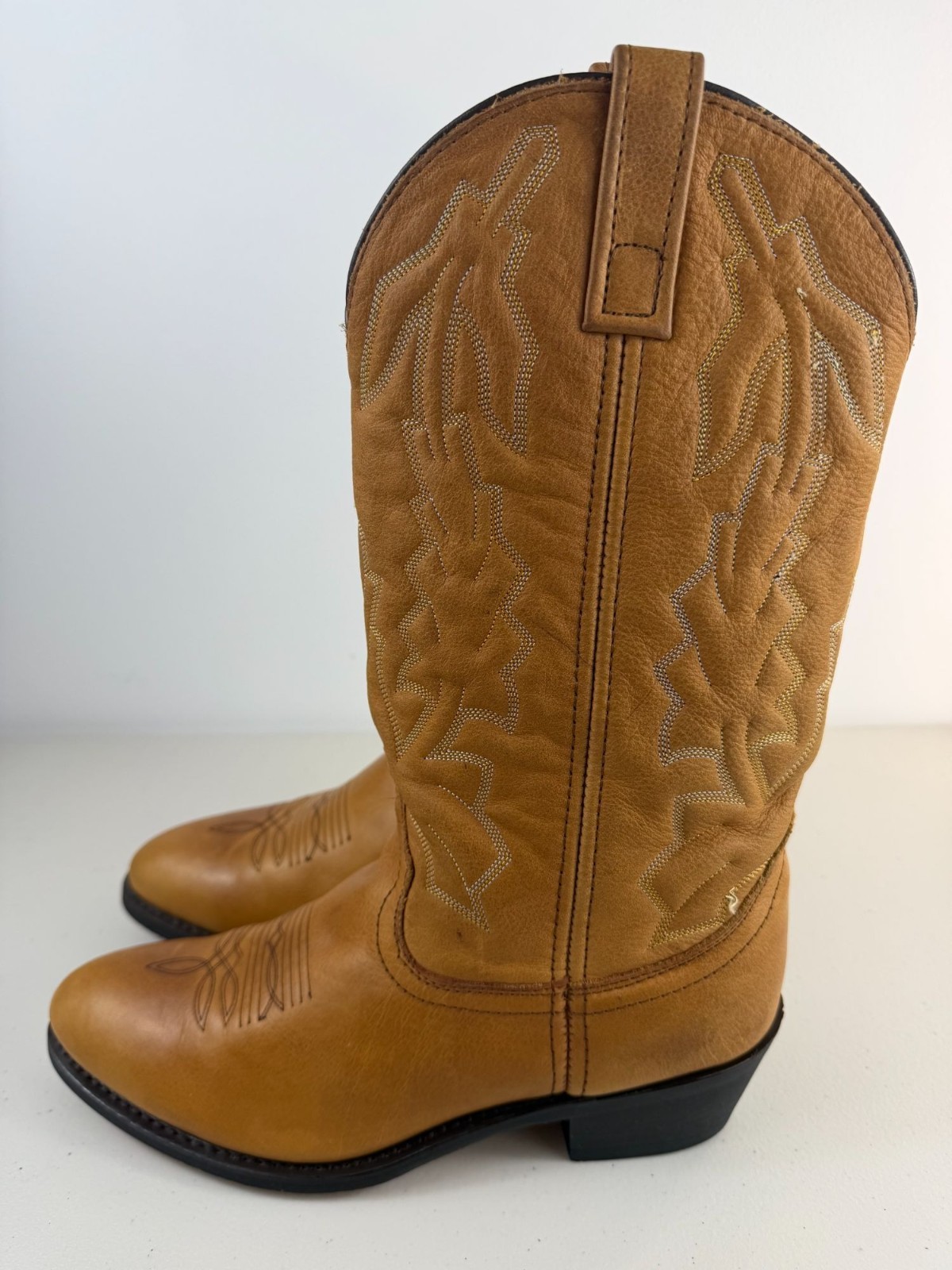 Laredo Jacksonville light caramel leather cowboy boots men’s size 8.5EW