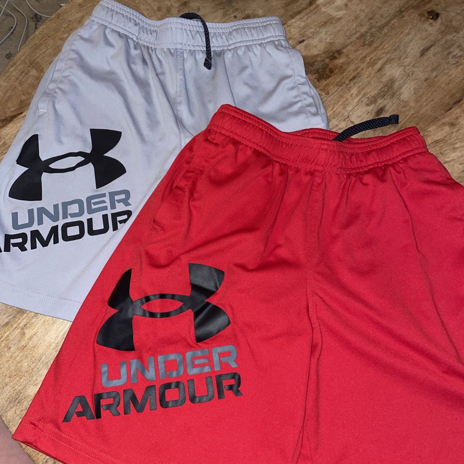 Under Armour Youth Athletic Lot 5 Pieces Shorts & Shirts M Medium 10 12