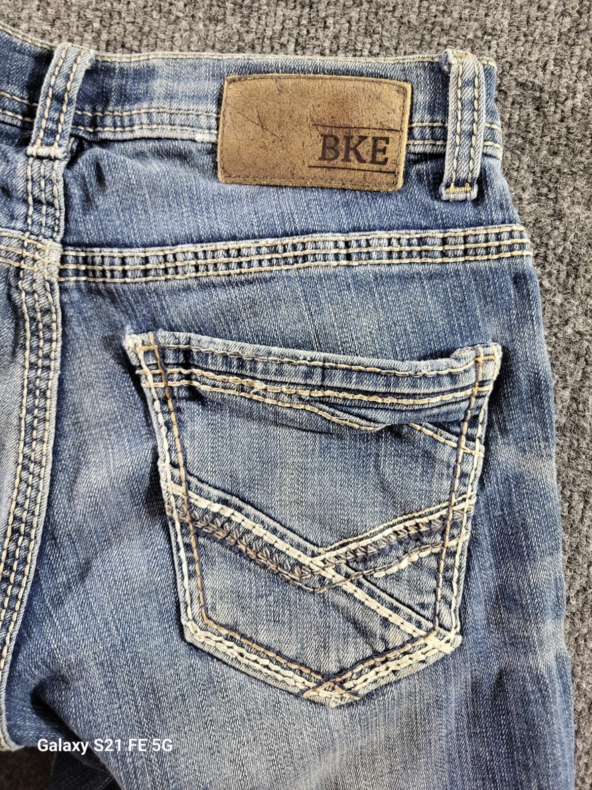 BKE Alec Straight Leg Jeans Men 28SX30 Med Wash Whiskering Honeycombing Stretch