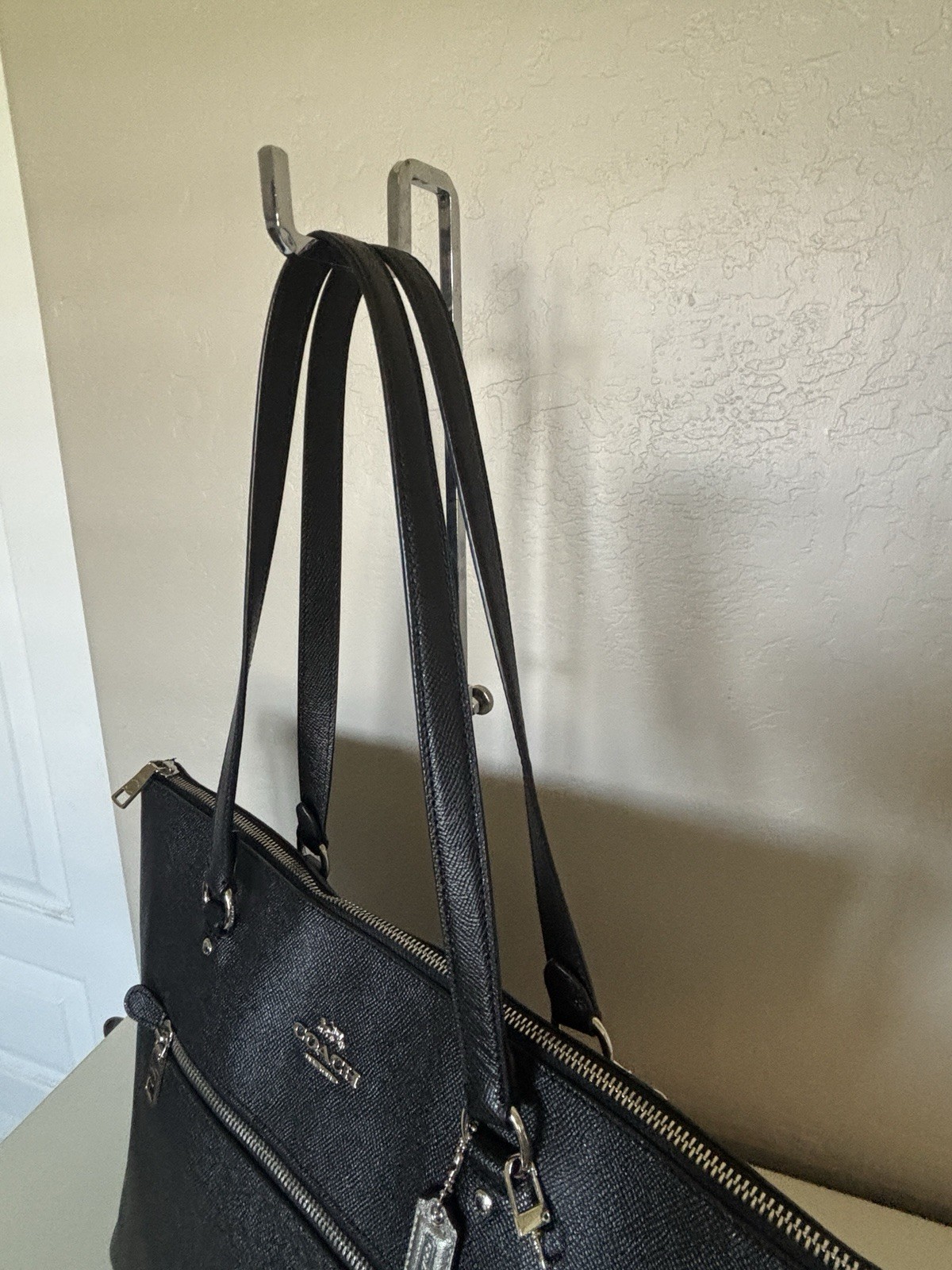 Coach Gallery Zip City Tote Bag Leather F79608 Black Silver