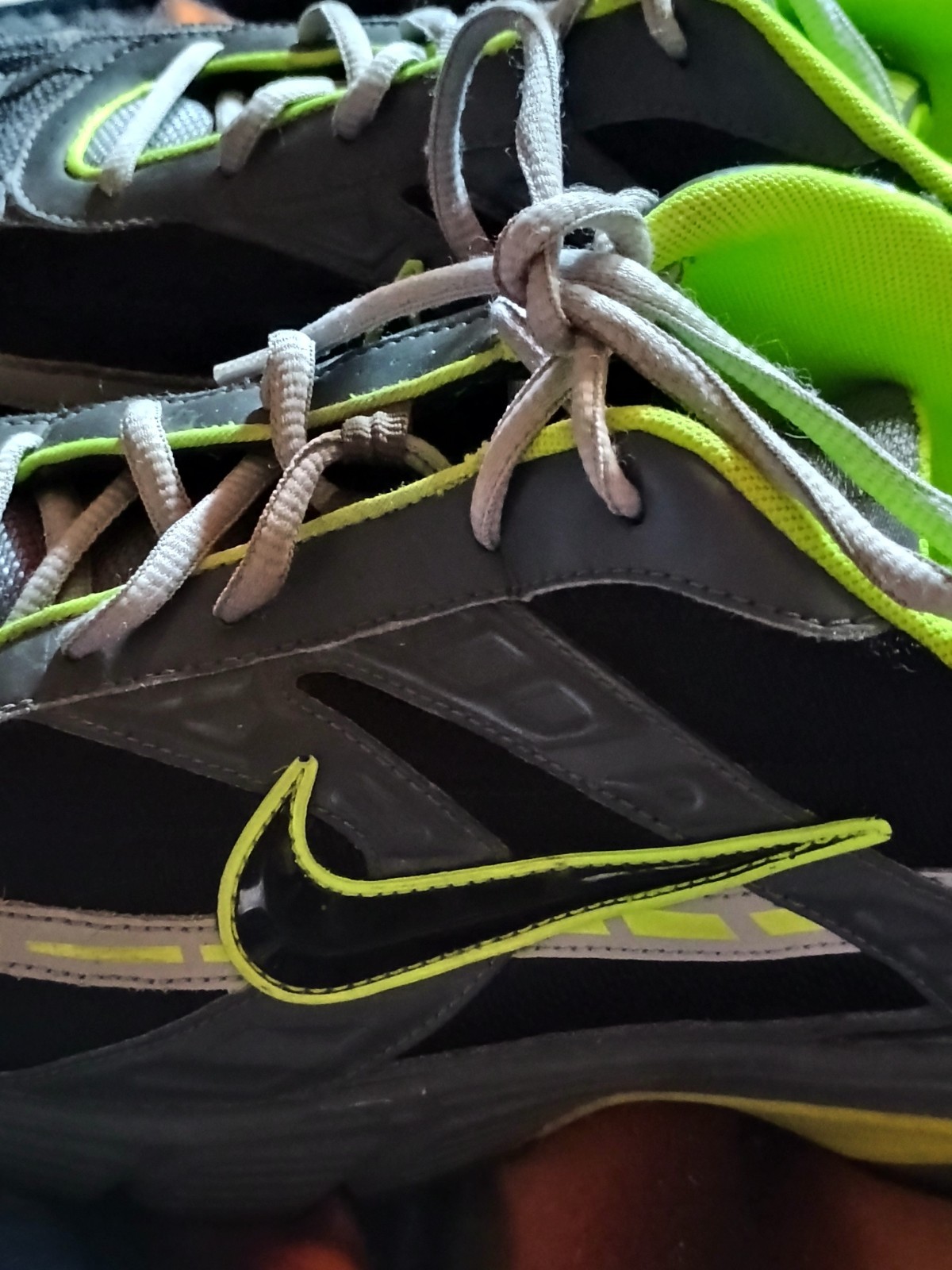 Nike Initiator Grey Volt Black Men’s Running Shoes Size 15