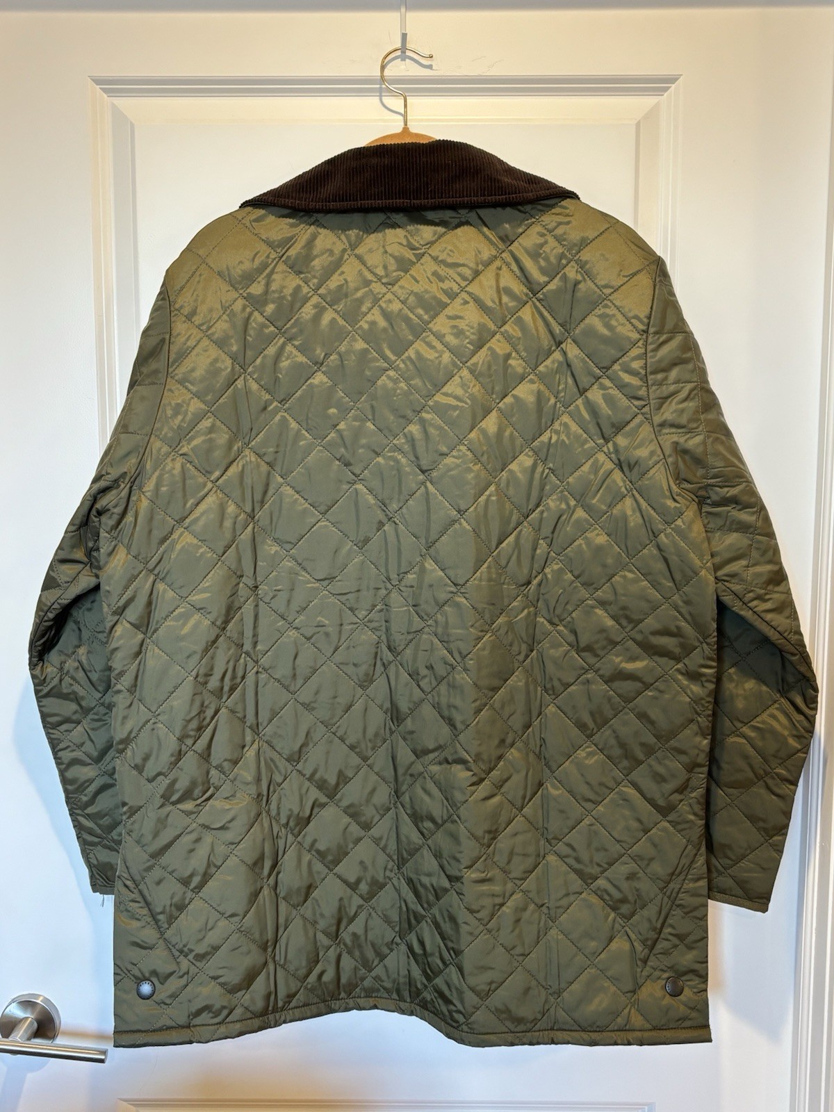 NWT Barbour Jacket Men’s S Green Liddesdale Quilted Olive Classic Corduroy Coat