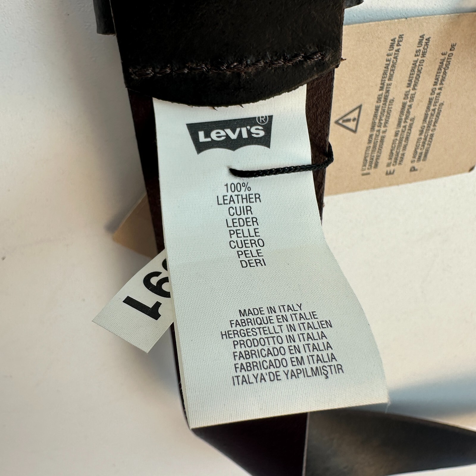 Levi’s Made in Italy Belt Men’s Sizes W32- 36 100% Leather Dark Brown New