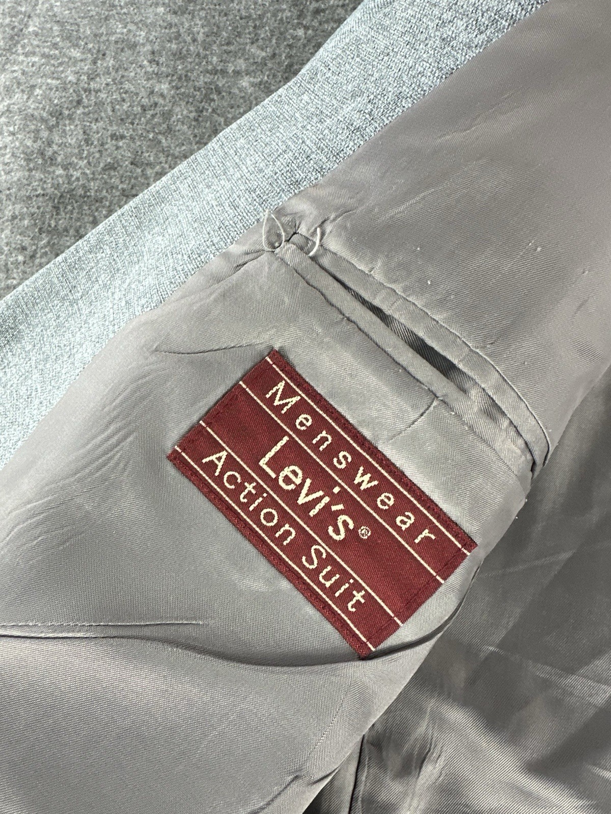 VTG 70s Levi’s Action 2 Piece Suit Gray 48L Pants 40×32 Daycare Retro Old Money