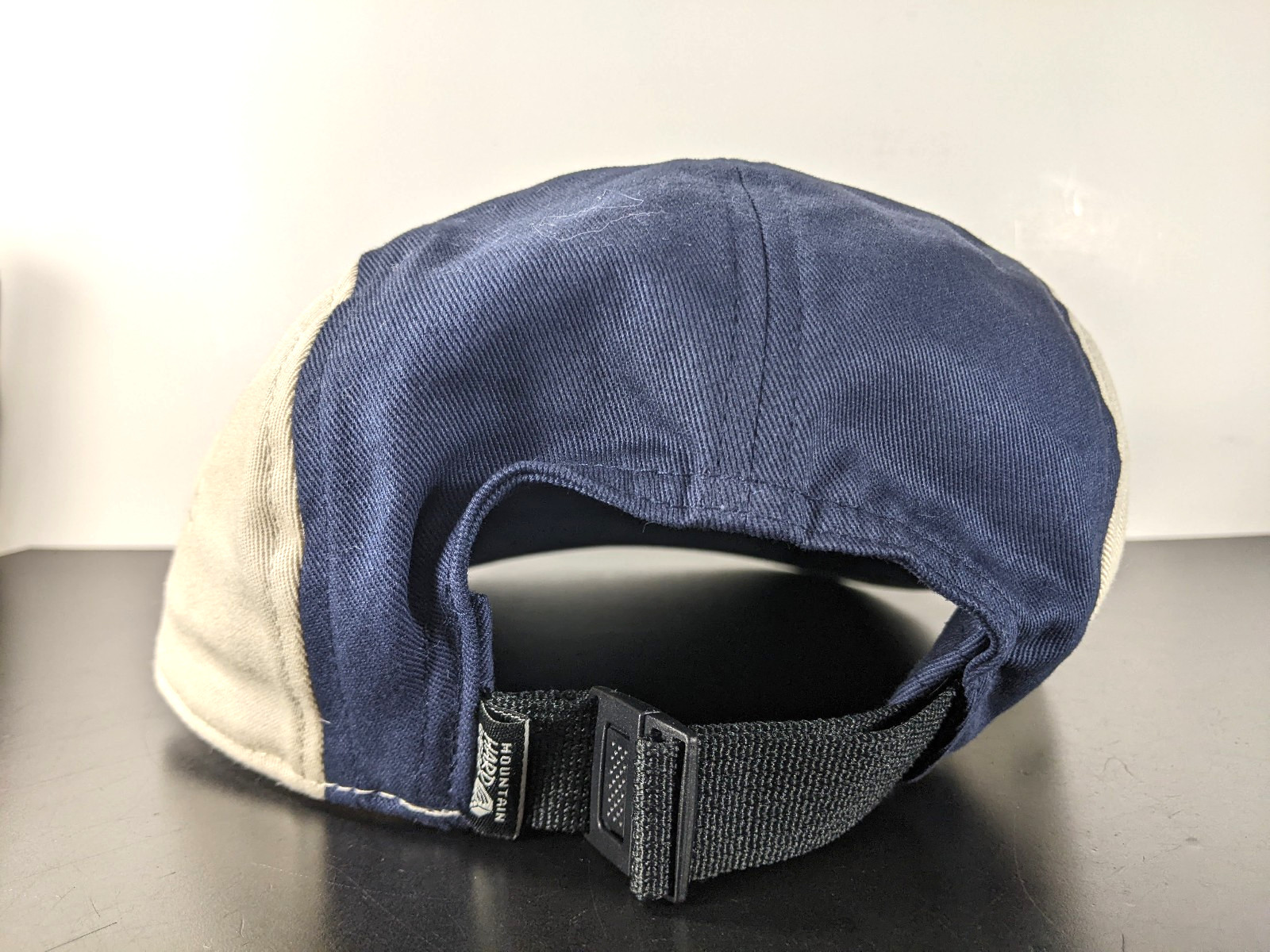 Mountain Hardwear Leave No Trace Swirl Logo Color Block 5-Panel Strapback Hat