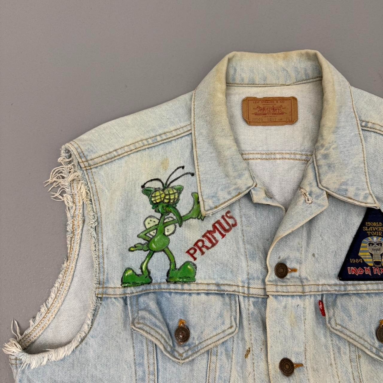 Vintage 80s Levis Punk Denim Vest Light Wash Patches Blue Button Front Size XL