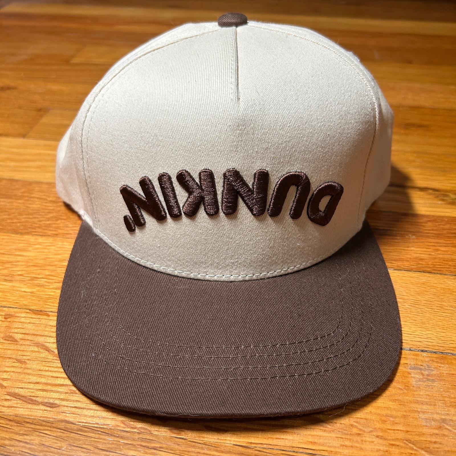 Dunkin’ Donuts Hat Adjustable Snapback Beige/Brown