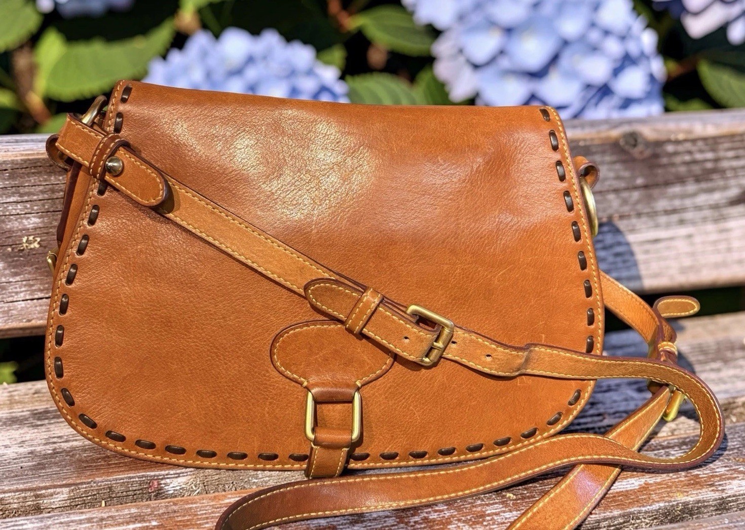 Dooney Bourke Brown Florentine Vacchetta Leather Saddle Messenger Shoulder Bag