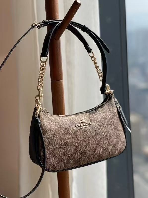 NWT COACH CA548 Teri Shoulder Bag In Signature Canvas Gold/Black Free Shipping