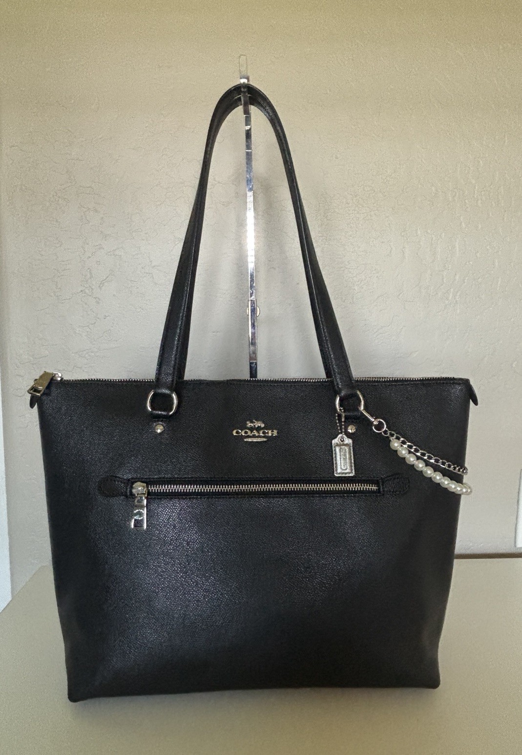 Coach Gallery Zip City Tote Bag Leather F79608 Black Silver