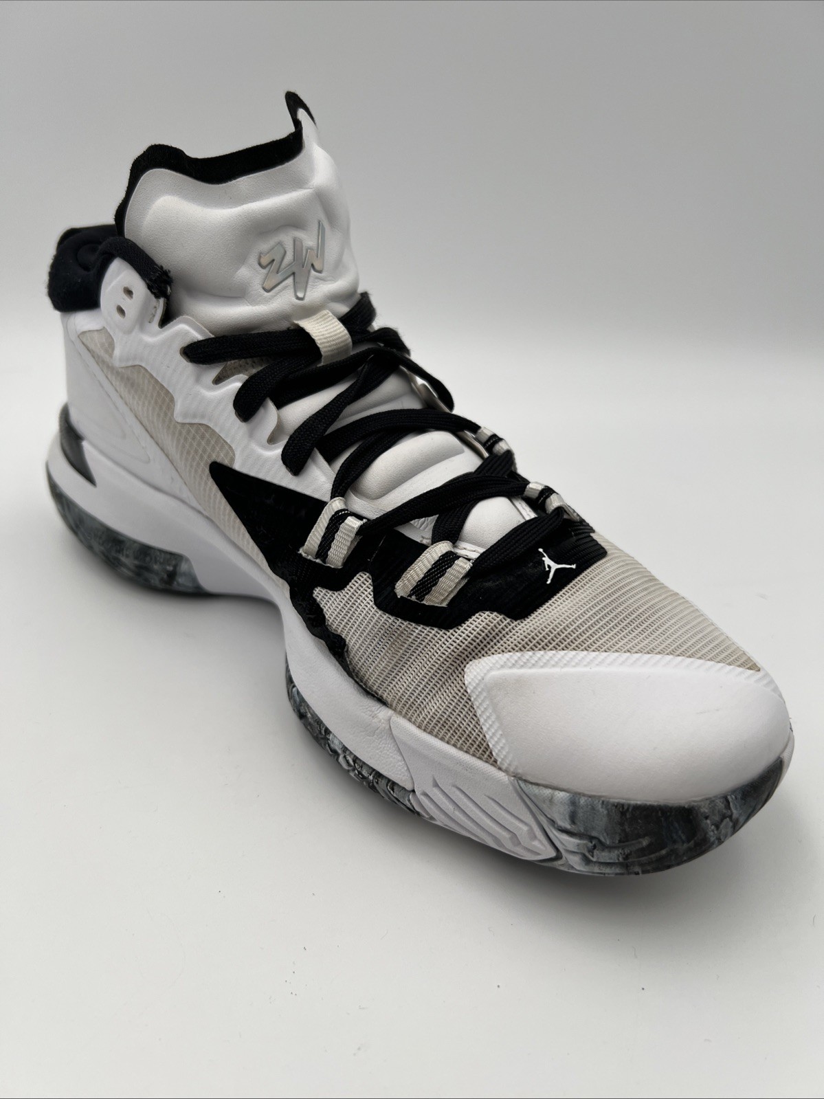Nike Jordan Zion 1 TB White Black Basketball Sneakers Men’s 8.5 GUC DC4208-100