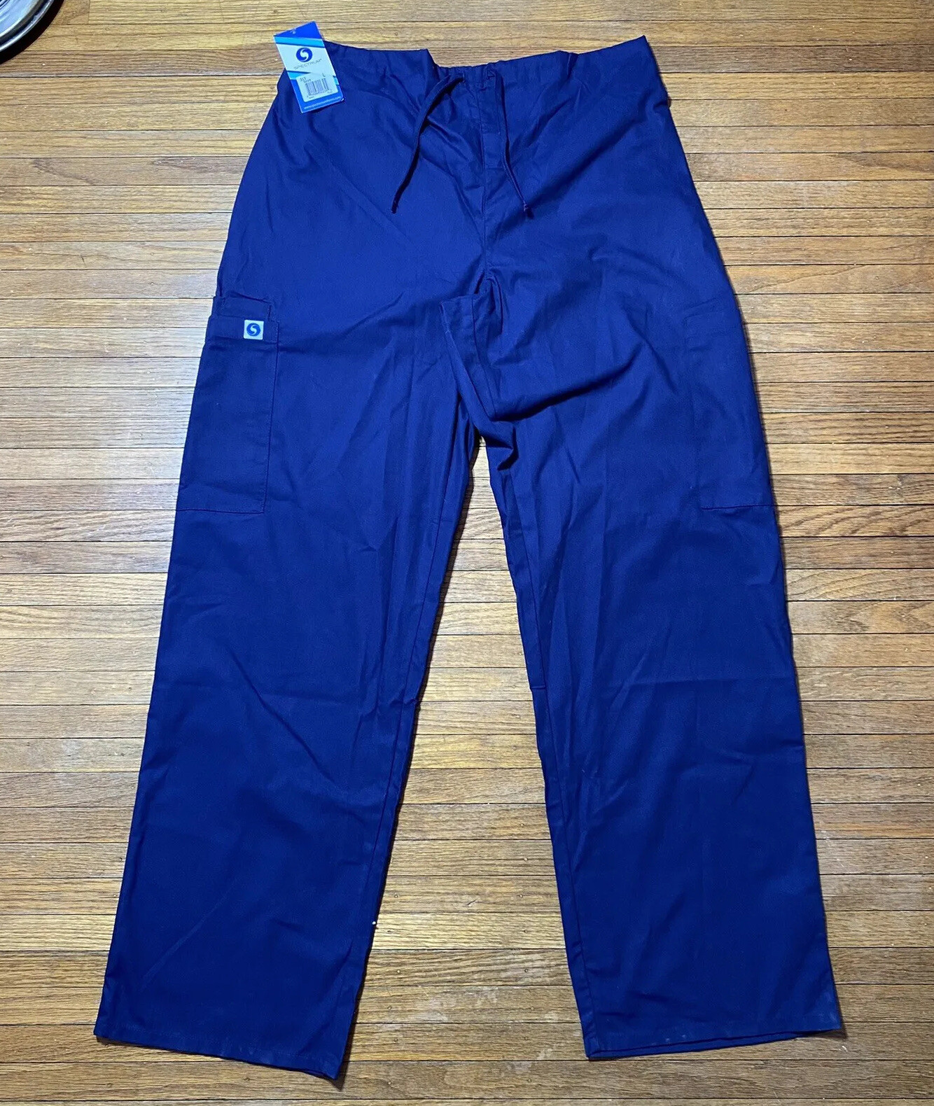 Spectrum Scrub Bottoms Size Large NEW WITH TAGS – Cargo Pocket Elastic Waist