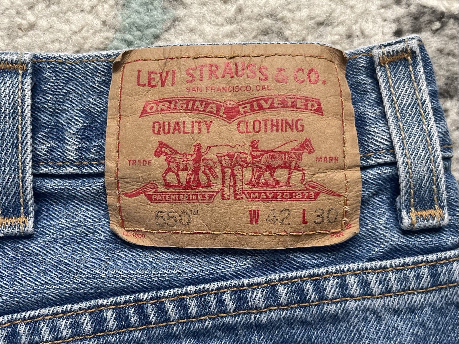 Levi’s 500 Series Relaxed Fit Straight Blue Cotton Denim Men’s Jeans