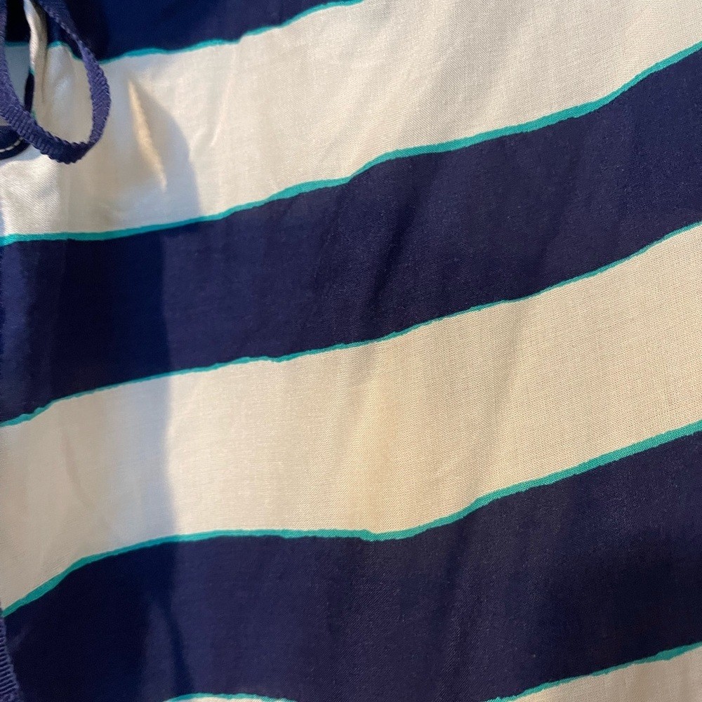 NWT- Old Navy – Stripped Blue & White Top – XXL