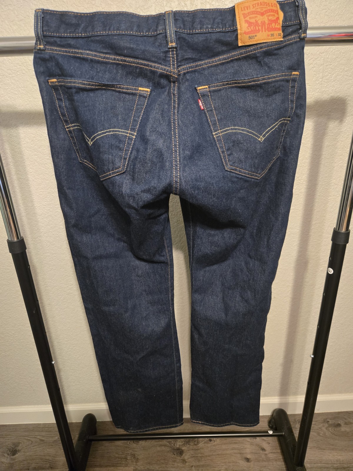 Levis 501 Original Fit Straight Leg Button Fly Denim Stretch Jeans Mens 35×32
